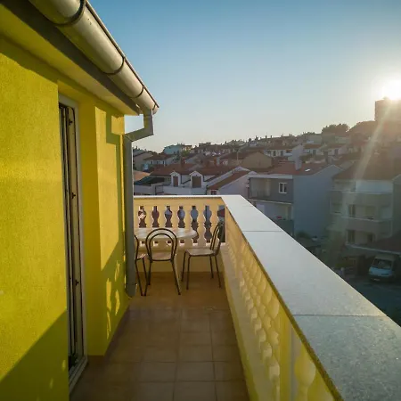 Jela With A Big Balcony Apartment