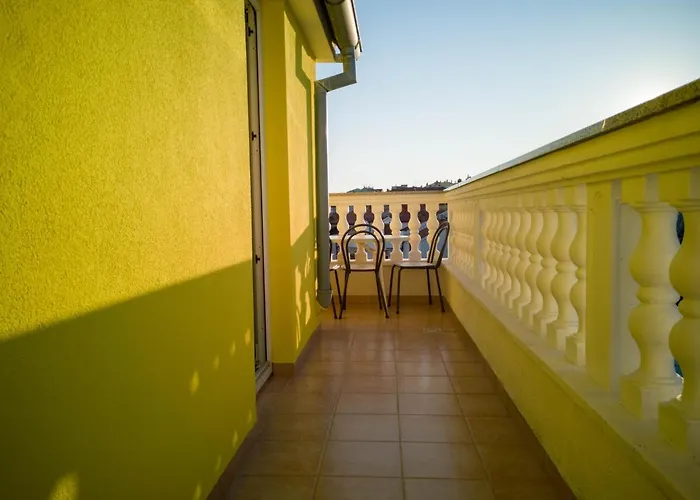 Apartament Jela With A Big Balcony Pula